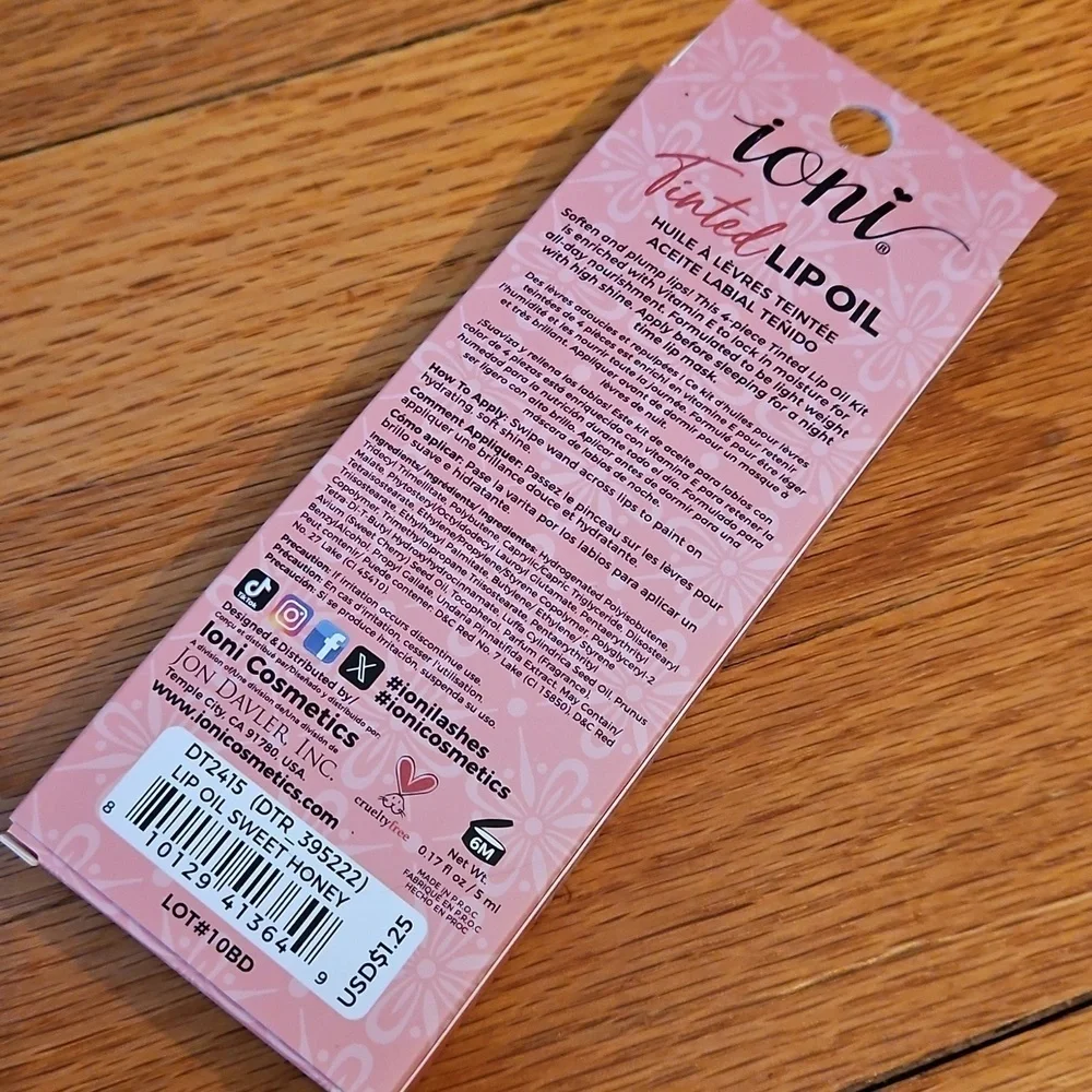 Ioni Sweet Honey Tinted Lip Oil, NWT!